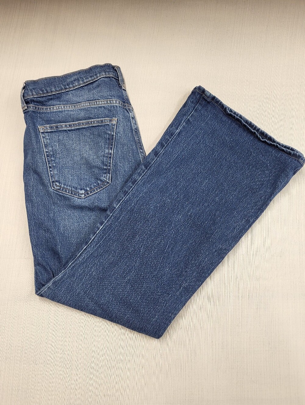 Universal Threads Women's High-Rise Flare Wide Leg Jeans Size 14 S Dark Blue